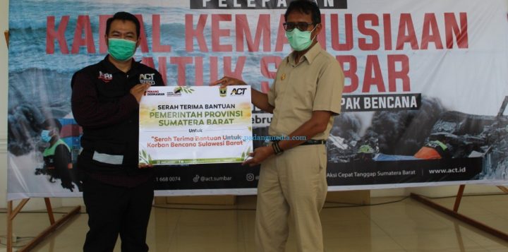 Pemberangkatan kapal kemanusiaan ACT