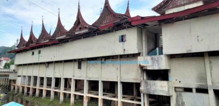 Banyak yang Rusak, Nasib Kios Bagonjong Kota Sawahlunto Belum Jelas