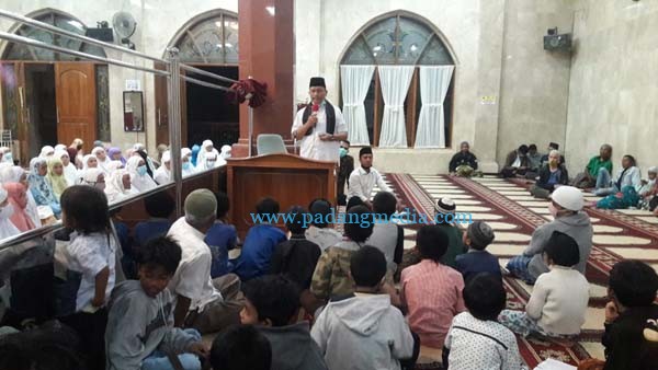 Wabup Agam Bahagia Generasi Muda Ramaikan Masjid