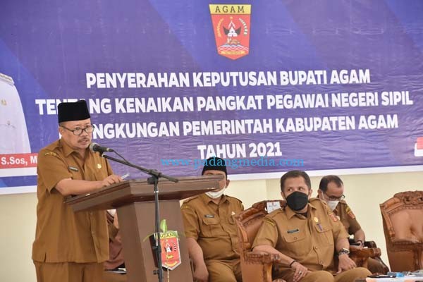 Bupati Agam Harapkan Kenaikan Pangkat Jadi Momen Peningkatkan Kinerja
