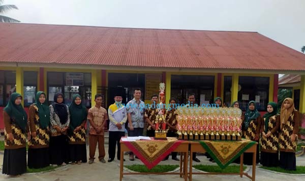Trophy pasbar