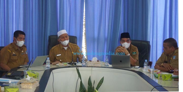 Pemkab Pasbar Bersama Dinas Koperasi dan UKM Provinsi Gelar Rapat Rencana Pembangunan Pabrik Kelapa Sawit