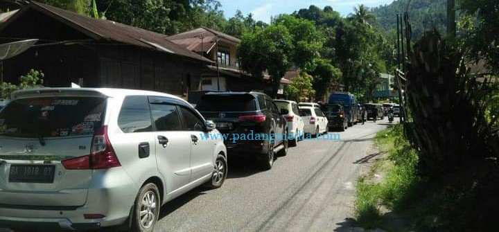 Mudik Lebaran, Arus Lalu Lintas ke Sawahlunto Mulai Padat