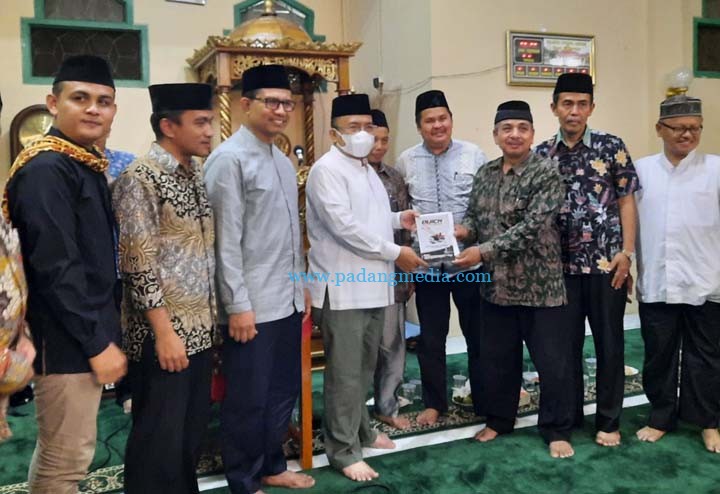Sekda Sumbar Ajak Petani Gunakan Pupuk Organik