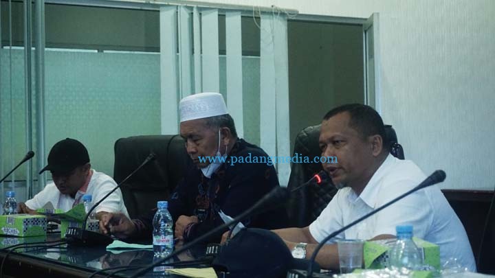Bupati pasbar koni