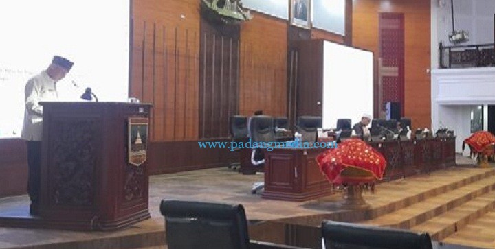 Tanggapan gubernur tiga ranperda dprd Copy