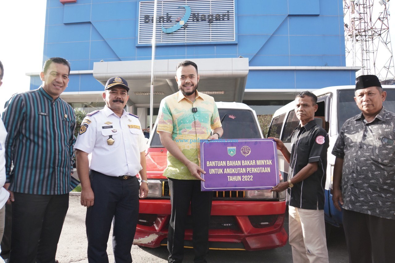 BLT BBM Kembali Disalurkan Pemko Kepada DTKS, Pengemudi Ojek Dan Angkot