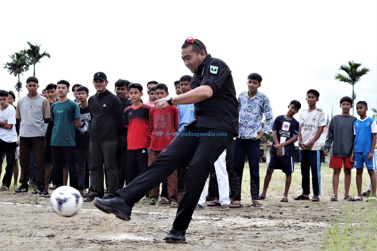 Turnamen Sepak Bola Danyon B Cup I resmi dibuka Wagub Audy, 16 Tim Akan Berlaga