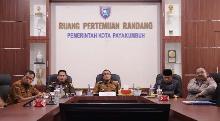 Bersama Forkopimda, Pj. Walikota Payakumbuh Rakor Pengendalian Inflasi Daerah Bersama Mendagri