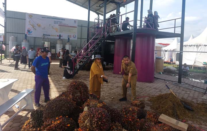 Berkah Penas KTNA untuk Petani Sumbar, Kementan Hibahkan Pamigo dan Smart Green House