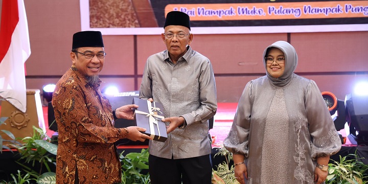 Kepala PT