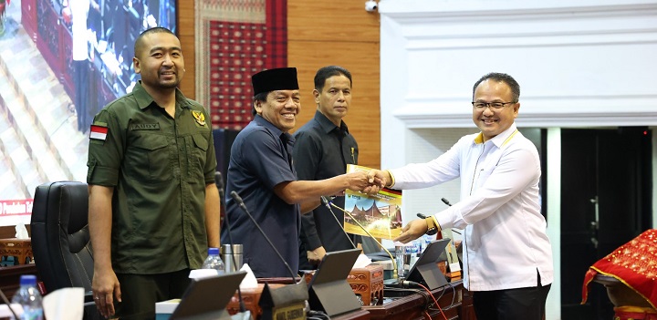 PU fraksi perubahan APBD (2) Copy