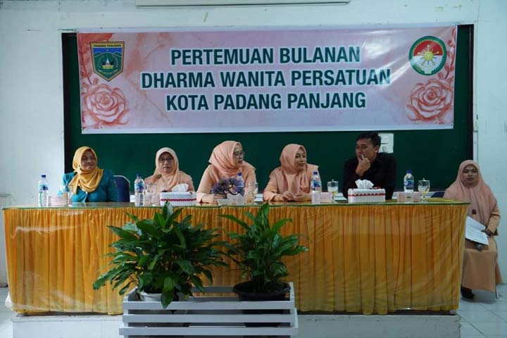 DWP Kota Padangpanjang Himbau Anggota Untuk Mengelola Sampah Rumah Tangga