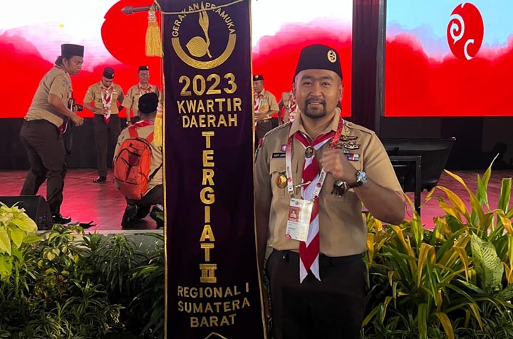 Wagub Sumbar Audy Joinaldy Terima Penghargaan Kwarda Tergiat I Regional Sumatera