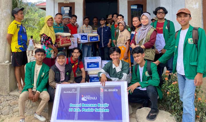 FOTO 1 PESISIR BARAT
