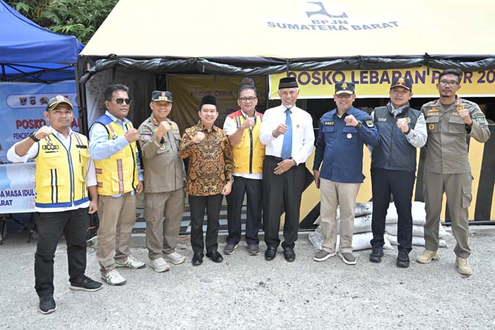 Gubernur Pantau Posko Terpadu Lebaran di Lima Puluh Kota, Alat Berat Standby di Beberapa Titik