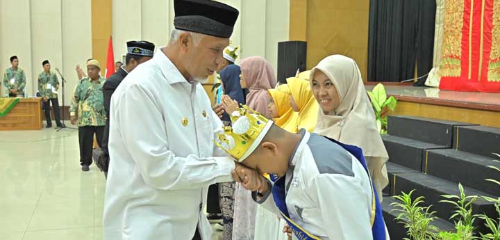 Mahyeldi Apresiasi Perhatian Orang Tua Cukup Tinggi pada Pendidikan Agama Anak