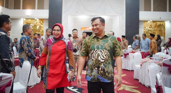 Bupati Ucapkan Selamat Datang ke Ariani Juliastuty, dan Terima Kasih Dodik Hermawan Atas Dedikasinya