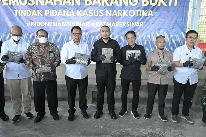 Gagalkan Peredaran 624,5 Kg Ganja,  Plt Gubernur Sumbar Apreiasi BNNP