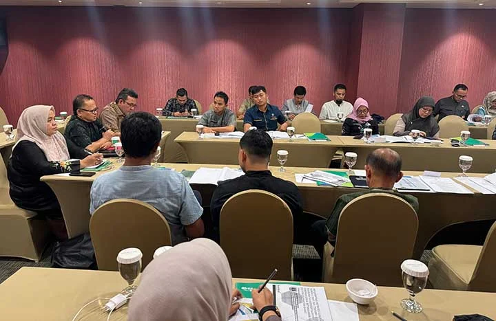 Pacu Peningkatan UCJ Pekerja, Disnakertrans Sumbar Gelar FGD