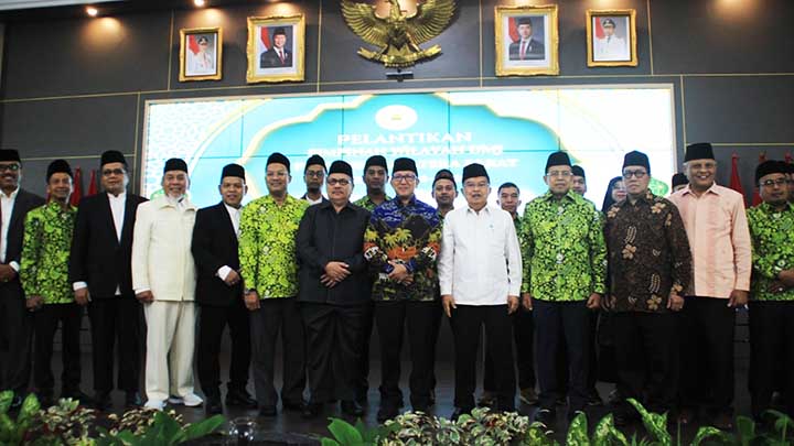 Pengurus DMI Dikukuhkan, Pj Sekda Sumbar Sebutkan Komitmen Pemprov  untuk Kemakmuran Masjid
