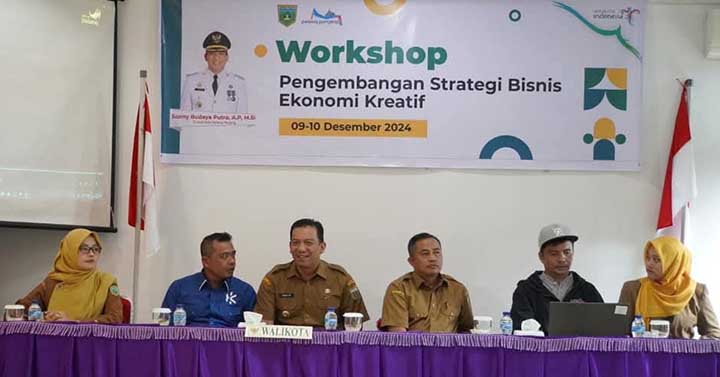 30 Pelaku Ekonomi Kreatif di Padang Panjang Ikuti Workshop Pengembangan Strategi Bisnis