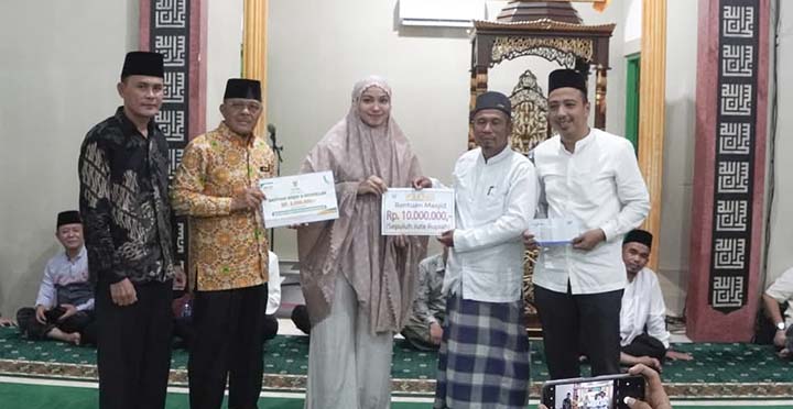 Annisa di tsr