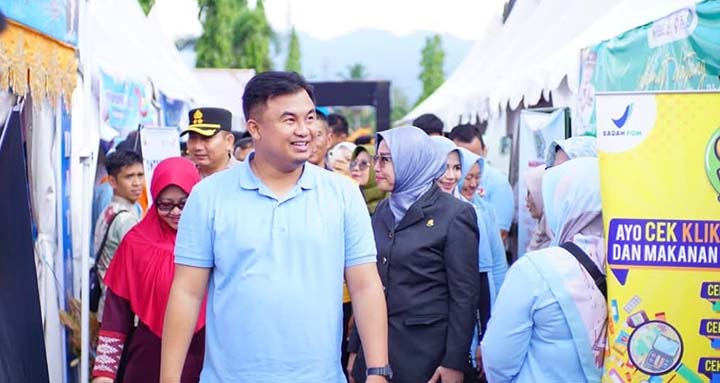 Tinjau bazar