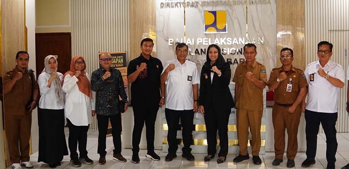 Annisa sambangi blai
