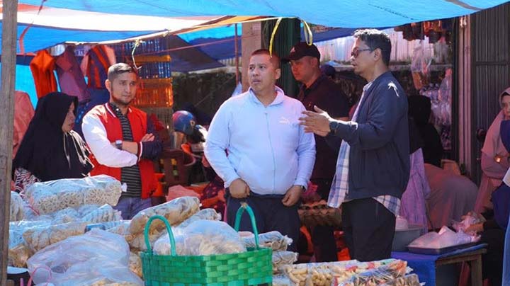 Blusukan pasar
