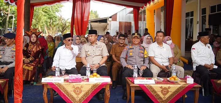 Peresmian kantor walinagari