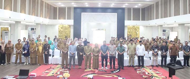 Dprd ketua konsultasi publik