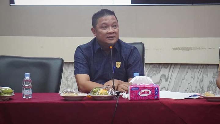 Ketua dprd juga