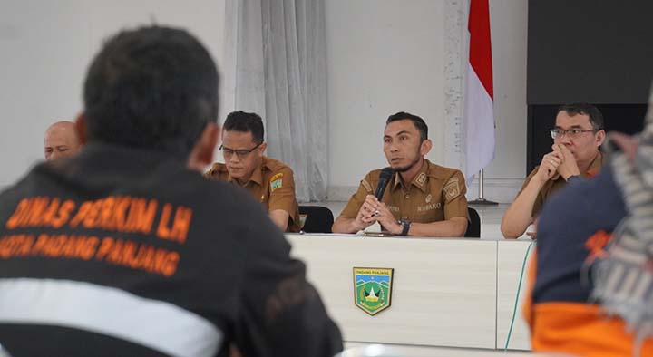 Wakil Walikota Allex Terima Audiensi Perwakilan Non-ASN Yang Dirumahkan