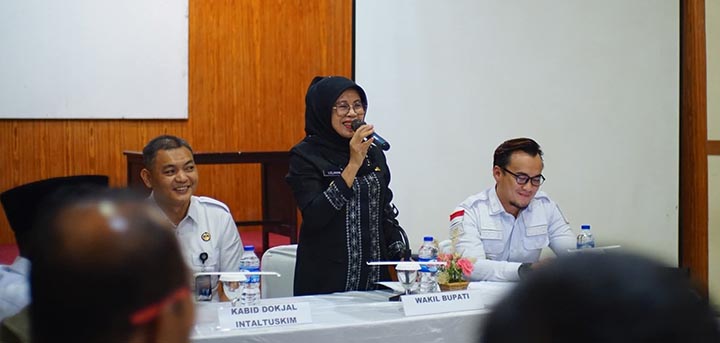 Wabup pimpin rapat tim pora