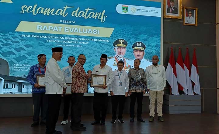 Rapat evaluasi