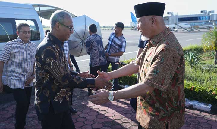 Sambut jaksa