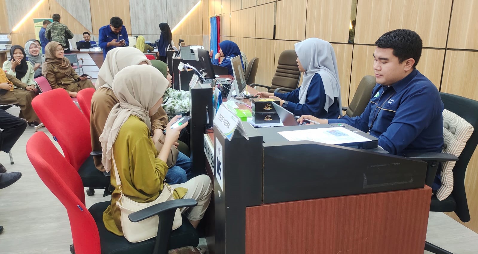 Pelayan publik