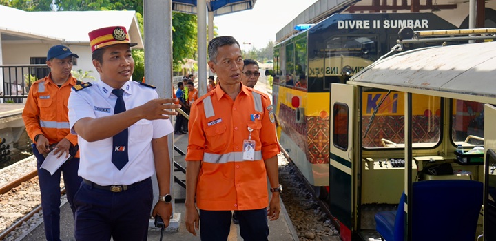 Cek lintasan KAI Sumbar
