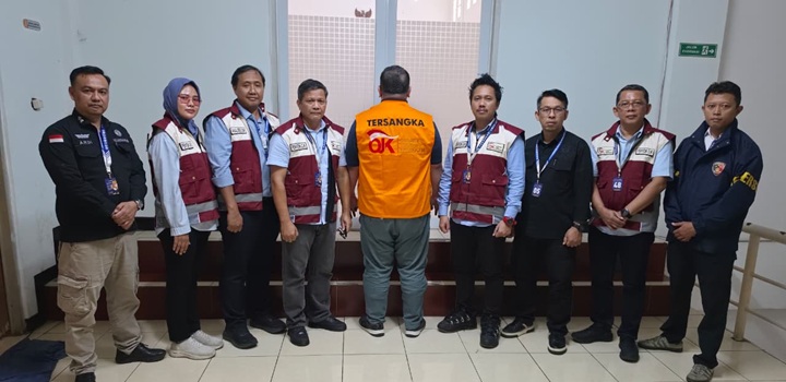 TSK kasus asuransi OJK