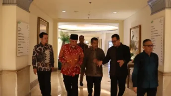 Pari 2 mei
